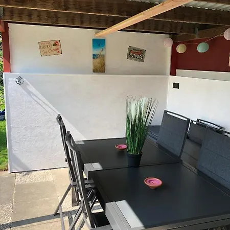 Nordlicht - moderne Fewo im Souterrain Büdelsdorf Exterior foto