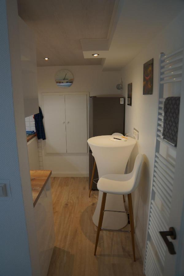 Apartment Nordlicht - Moderne Im Souterrain Budelsdorf